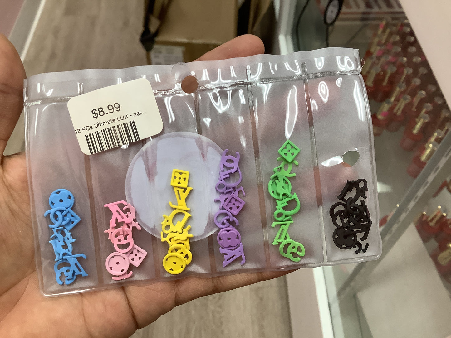 42 PCs Ultimate LUX - nail charm mix