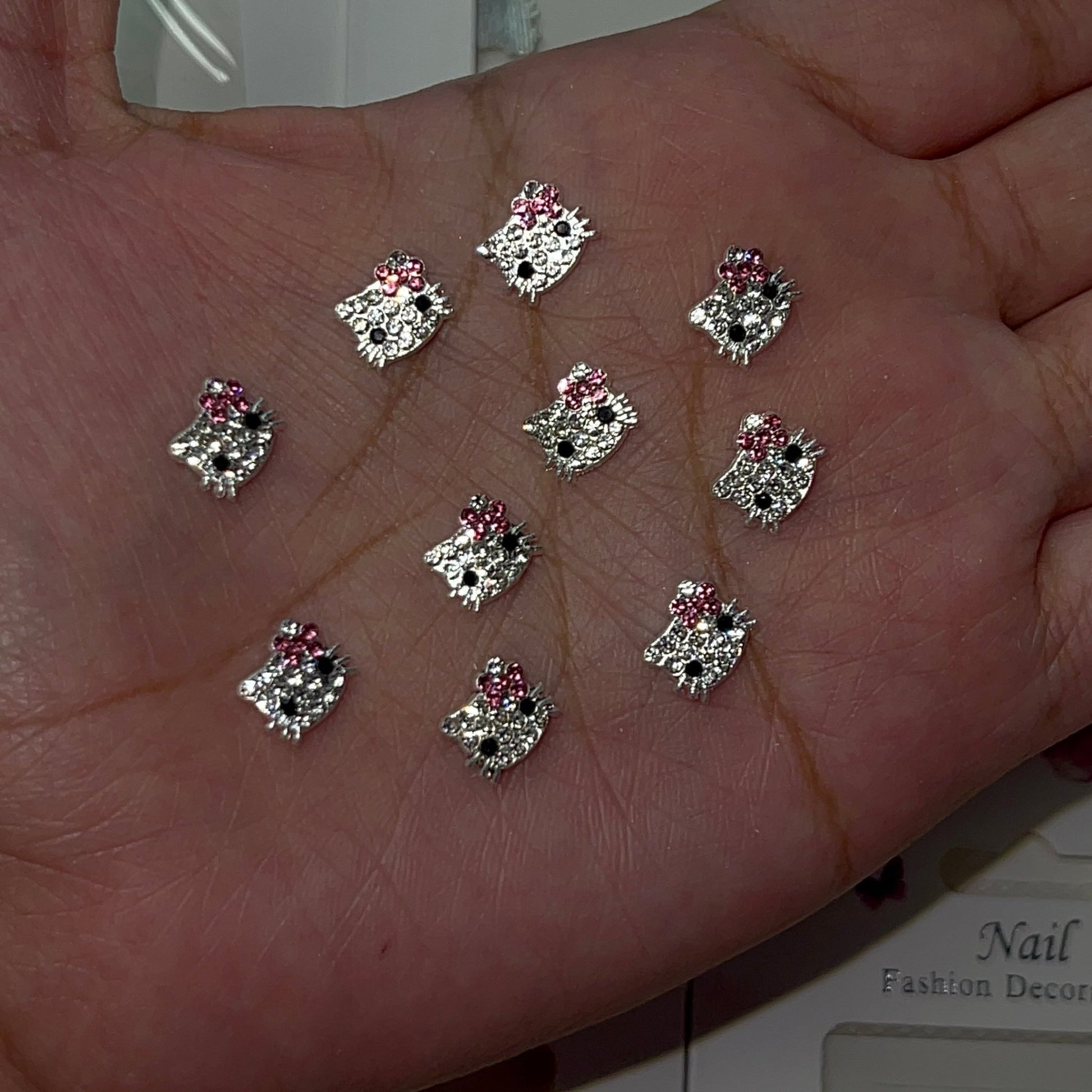 10 PC BLING kitty Nail Charm• pink - JTessentials
