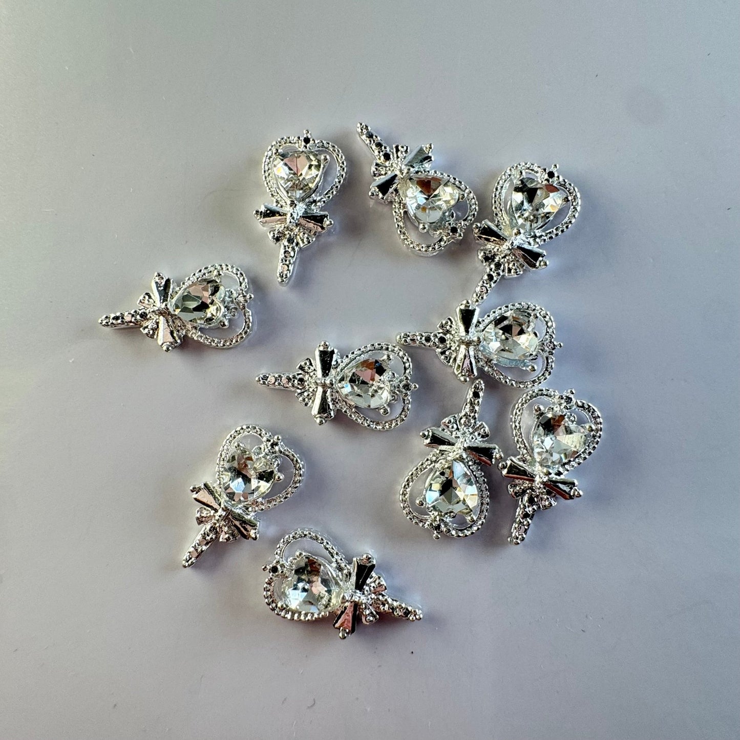 10 pcs LUX heart - silver - JTessentials