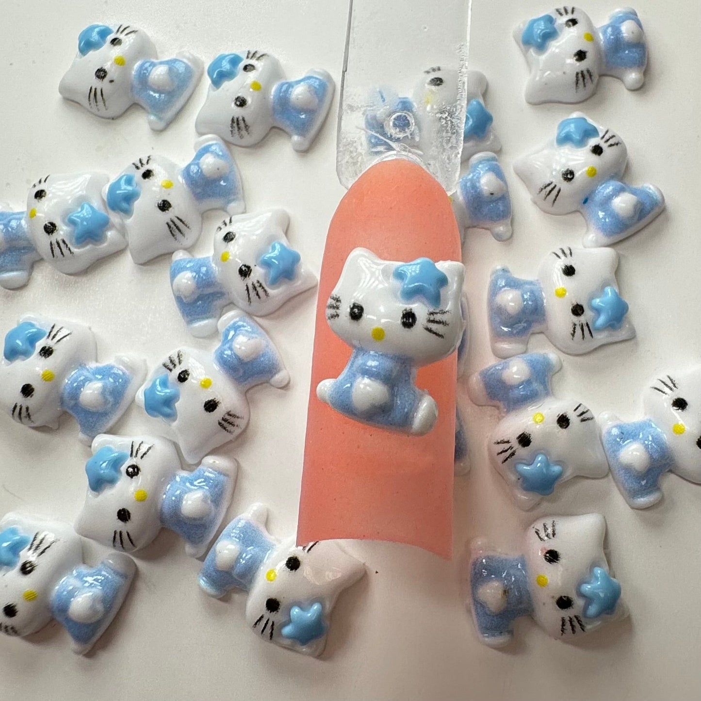 20 PCs Hell0Kitty Nail Charms - 01 Charm - JTessentials