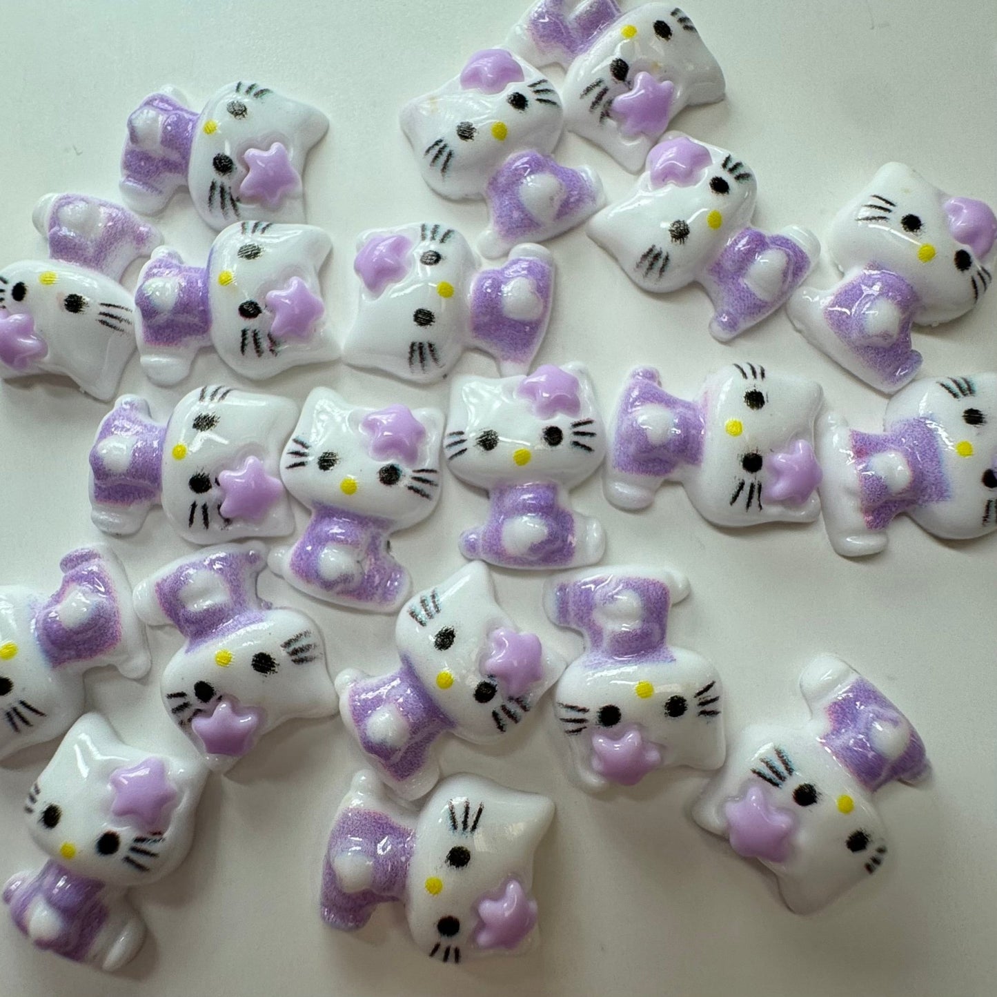 20 PCs Hell0Kitty Nail Charms - 02 Charm - JTessentials