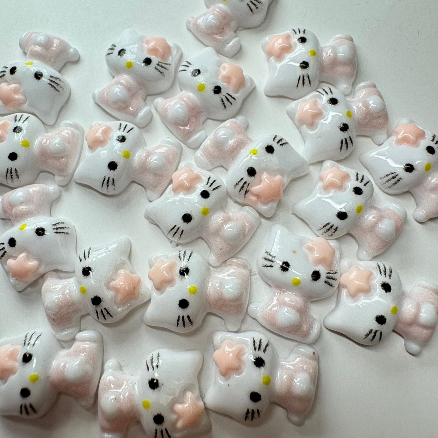 20 PCs Hell0Kitty Nail Charms - 03 Charm - JTessentials
