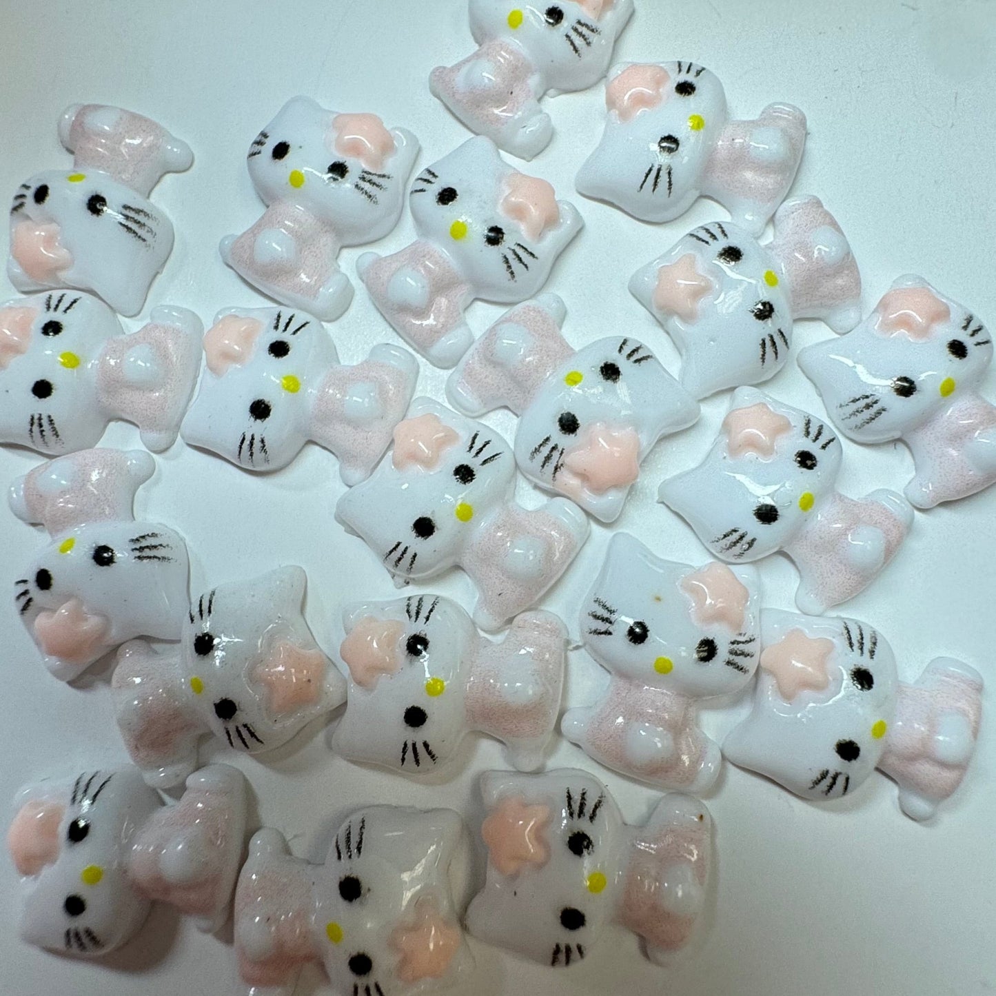 20 PCs Hell0Kitty Nail Charms - 03 Charm - JTessentials