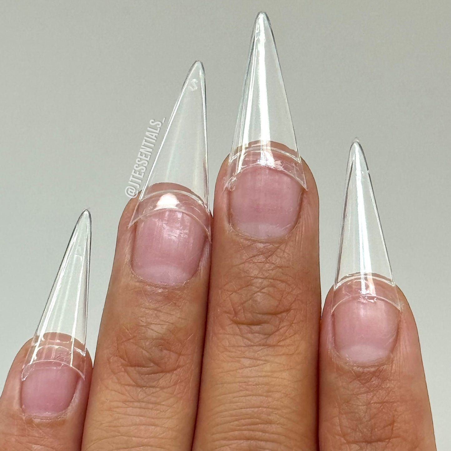 Stiletto-Medium Nail Tips Box 504 tips