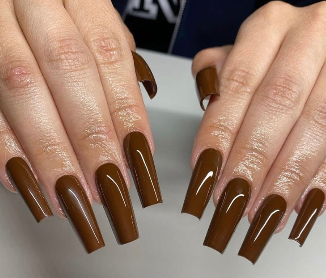 Spiced Brown #053 – DC Gel Polish Duo | Long-Lasting, Rich Autumn Brown