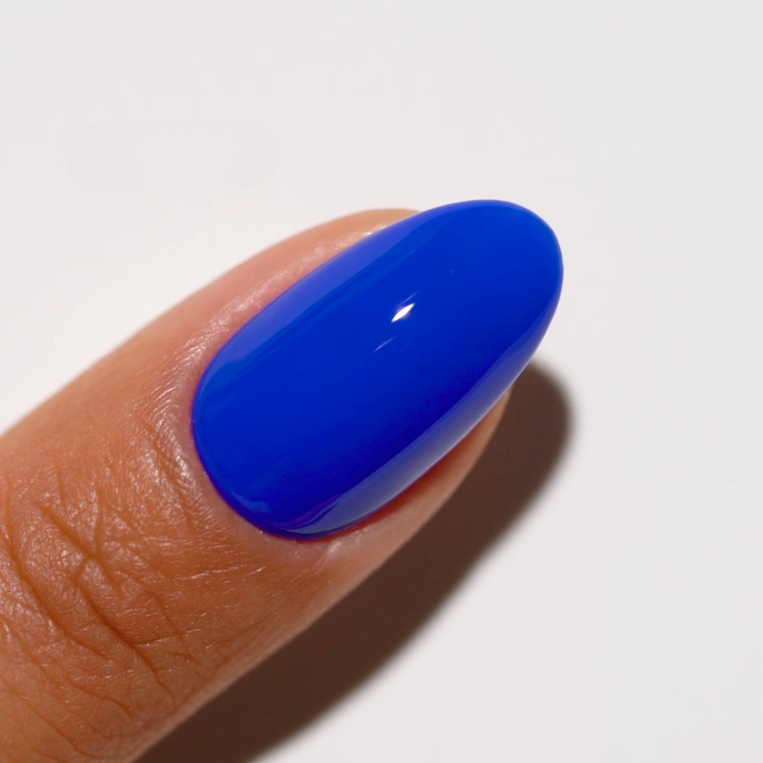 DND #734 Berry Blue – Gel & Regular Polish Duo | Vibrant Deep Blue Nail Color