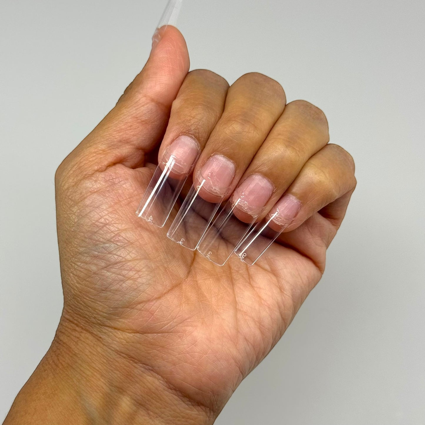 STRAIGHT MEDIUM NO C CURVE NAIL TIPS 500 pc BOX