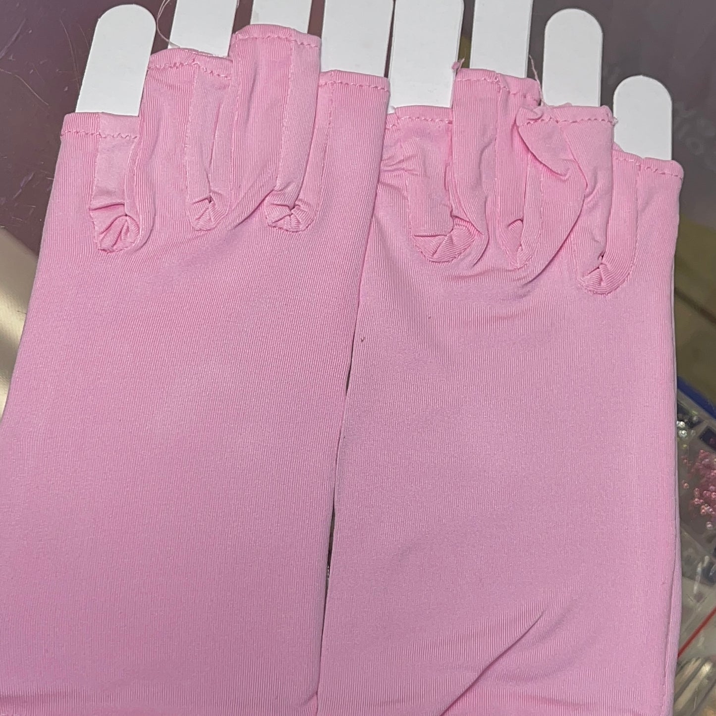 Uv protection gloves