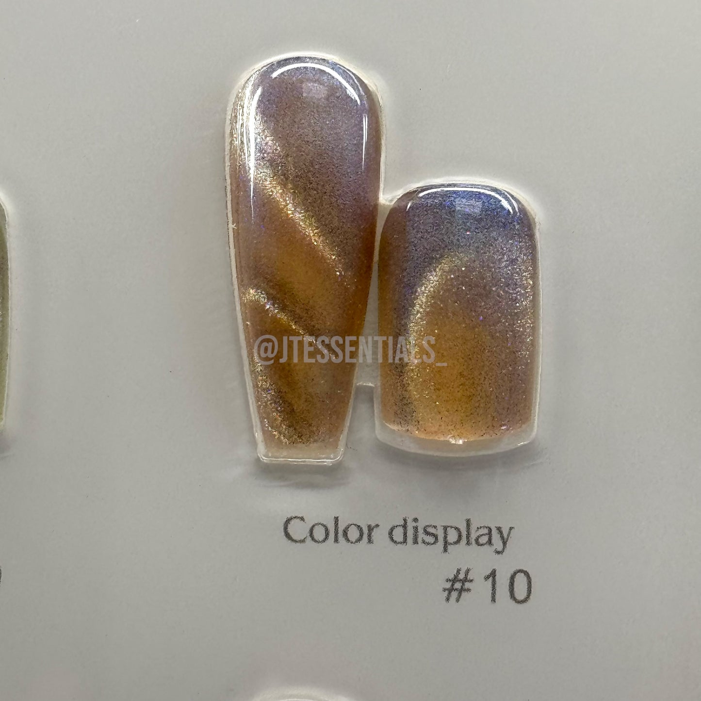 DM Gemstone Cat Eye Gel Polish – Magnetic Reflective Colors for a Multi-Dimensional Look