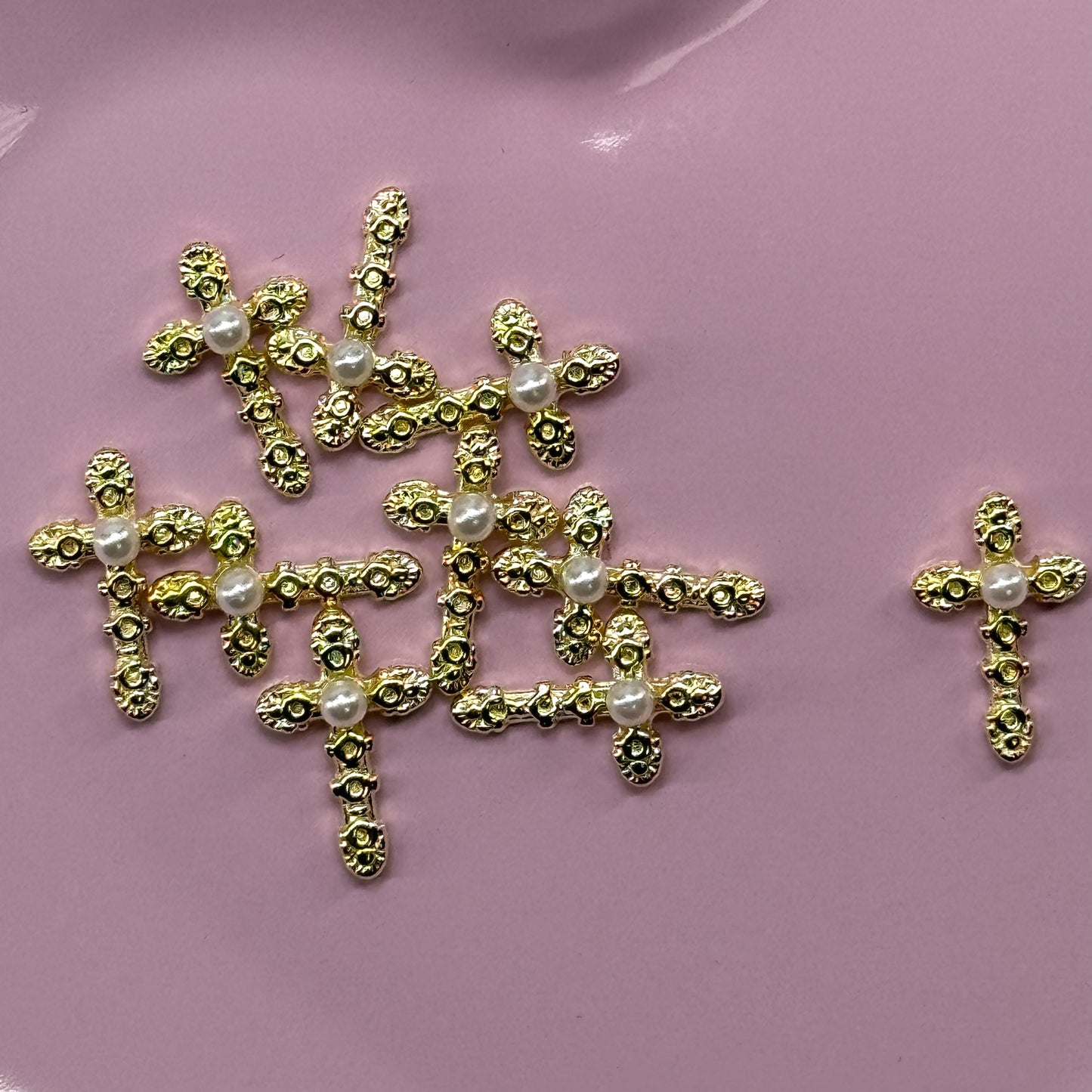 10 pcs Gold -Luxury Pearl Cross Nail Charms – 3D Nail Art Decorations