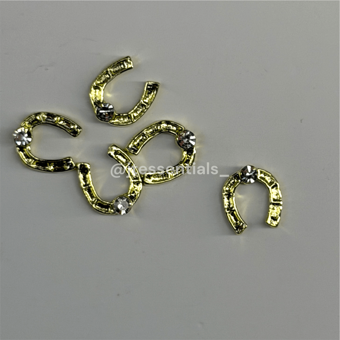Horseshoe – Rhinestone western nail charms - JTessentials