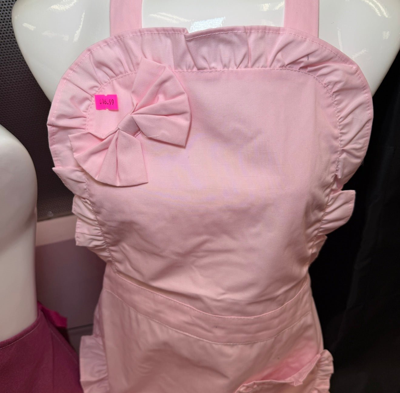 Pink Coquette Nail Tech Apron – Cute Bow Style - JTessentials