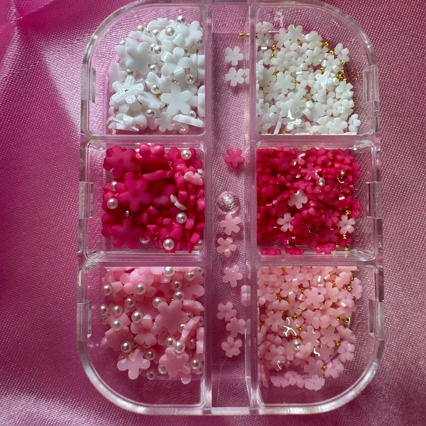 Pink & white Flower resin with pearl and gold bead - JTessentials