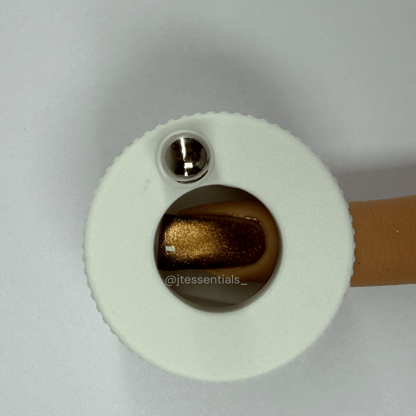 Rotating Cate eye Magnet - JTessentials