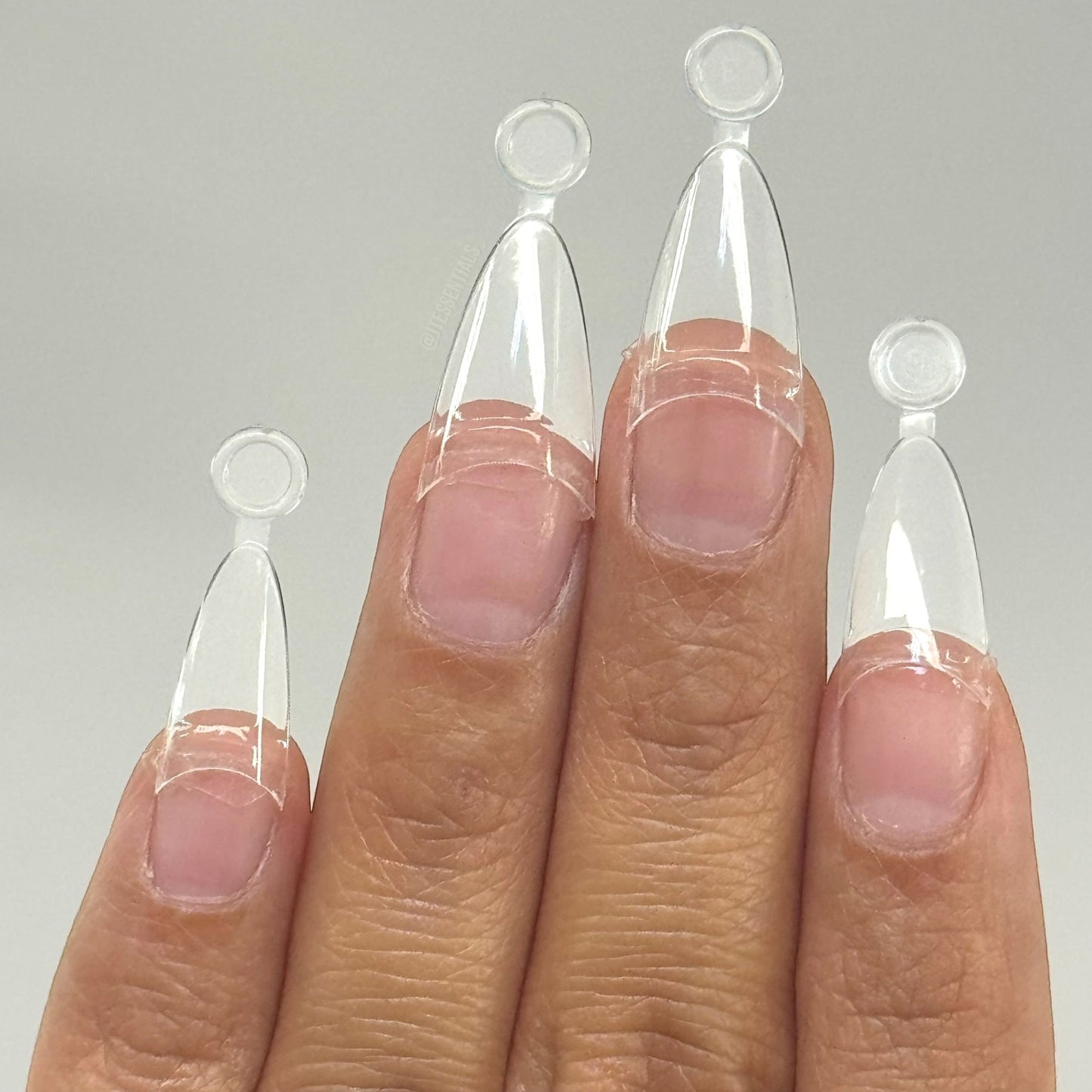 Short Almond Tips Pre - shaped - 504 pcs BOX - JTessentials