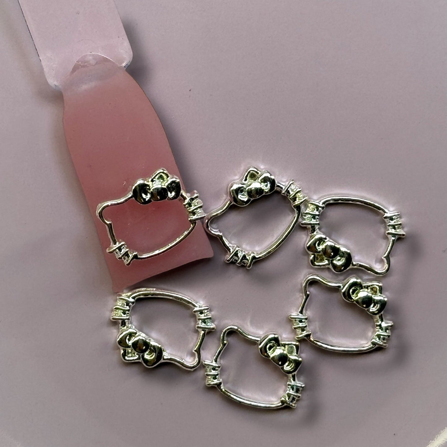 SILVER - Hello Kitty Nail Charms – 6pc Outline Head Set | Kawaii Nail Art Charms - JTessentials