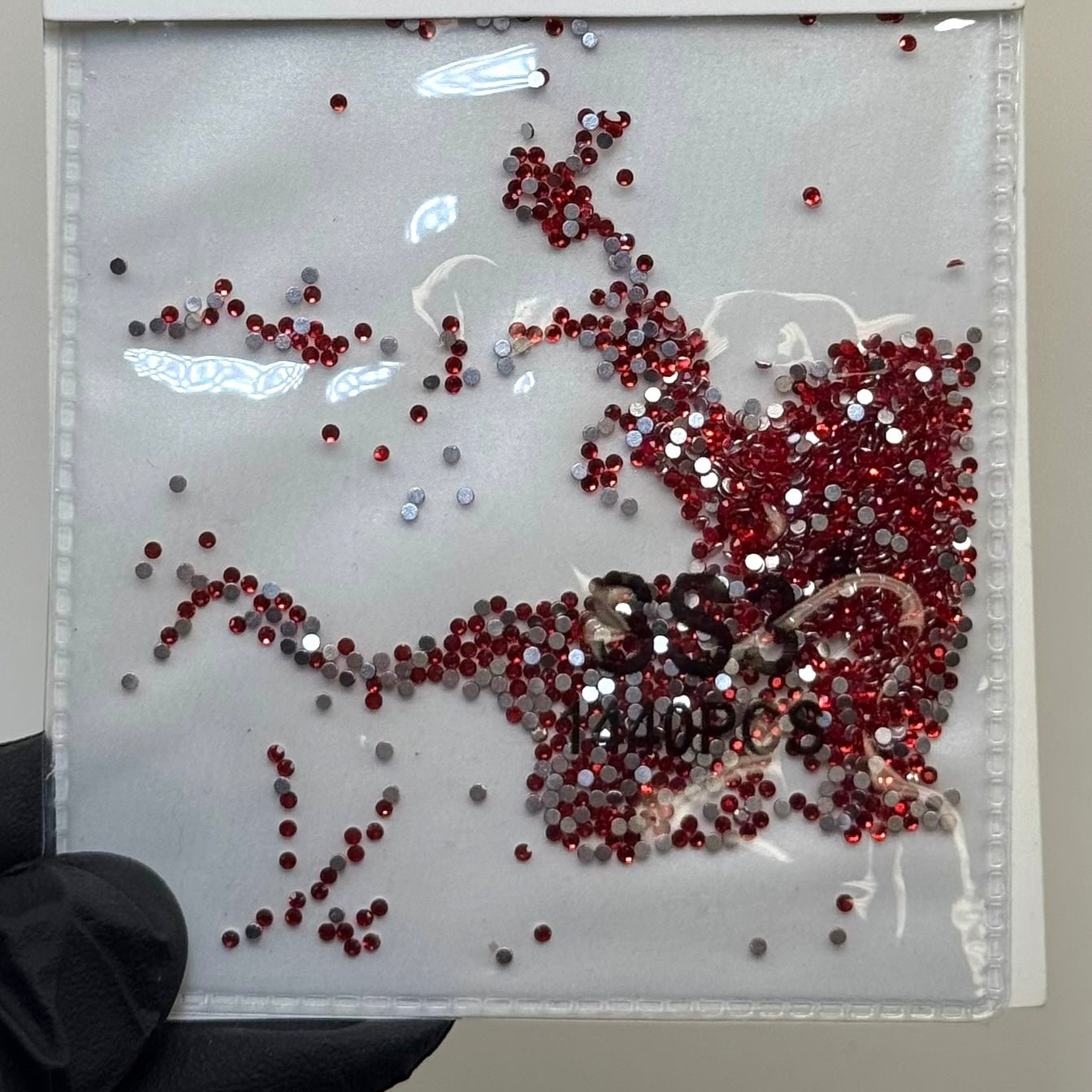 Ss3 - Red rhinestone 1440 pcs - JTessentials