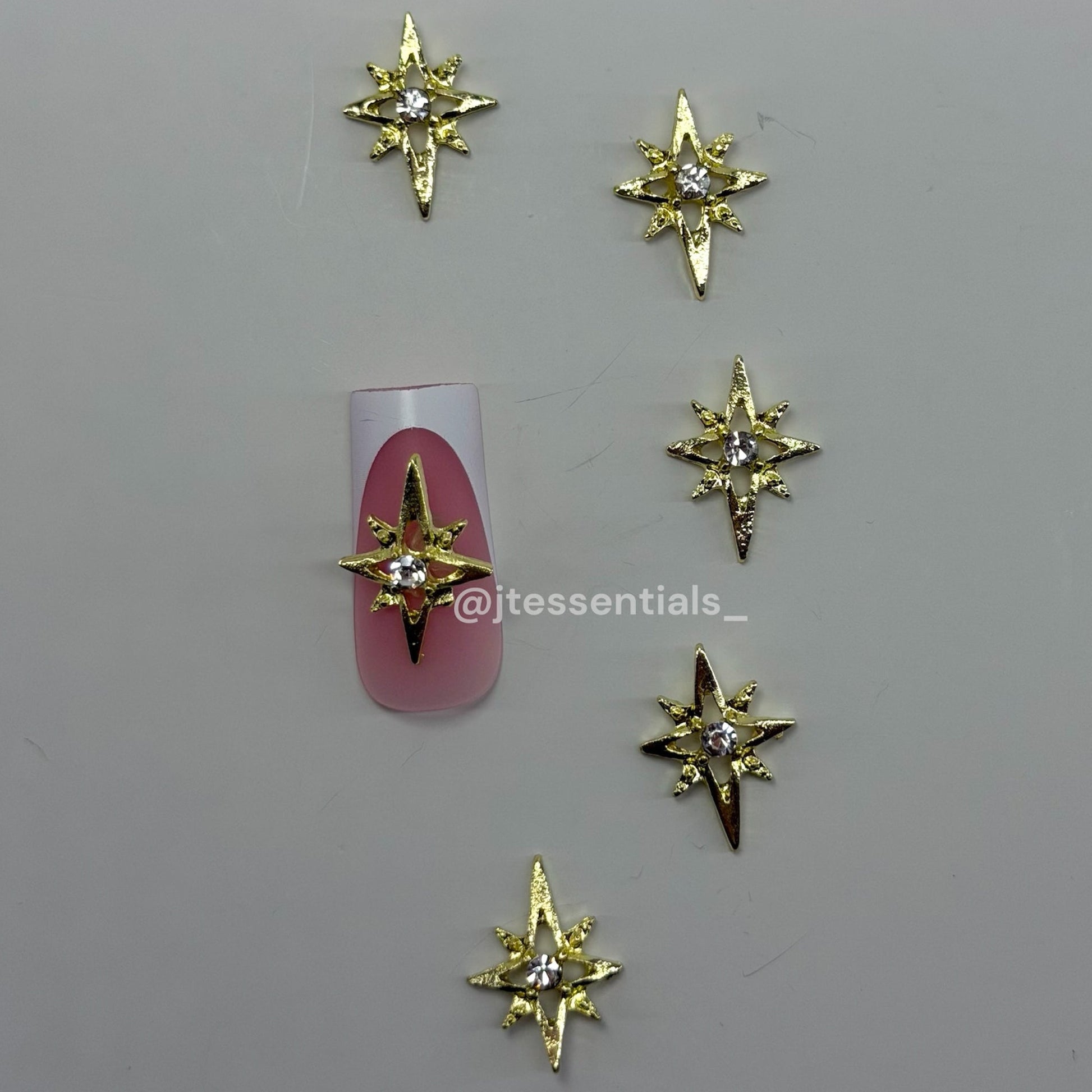 001 Gold Star Nail charms - JTessentials