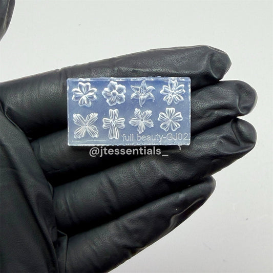 04 Flower silicone mold - JTessentials