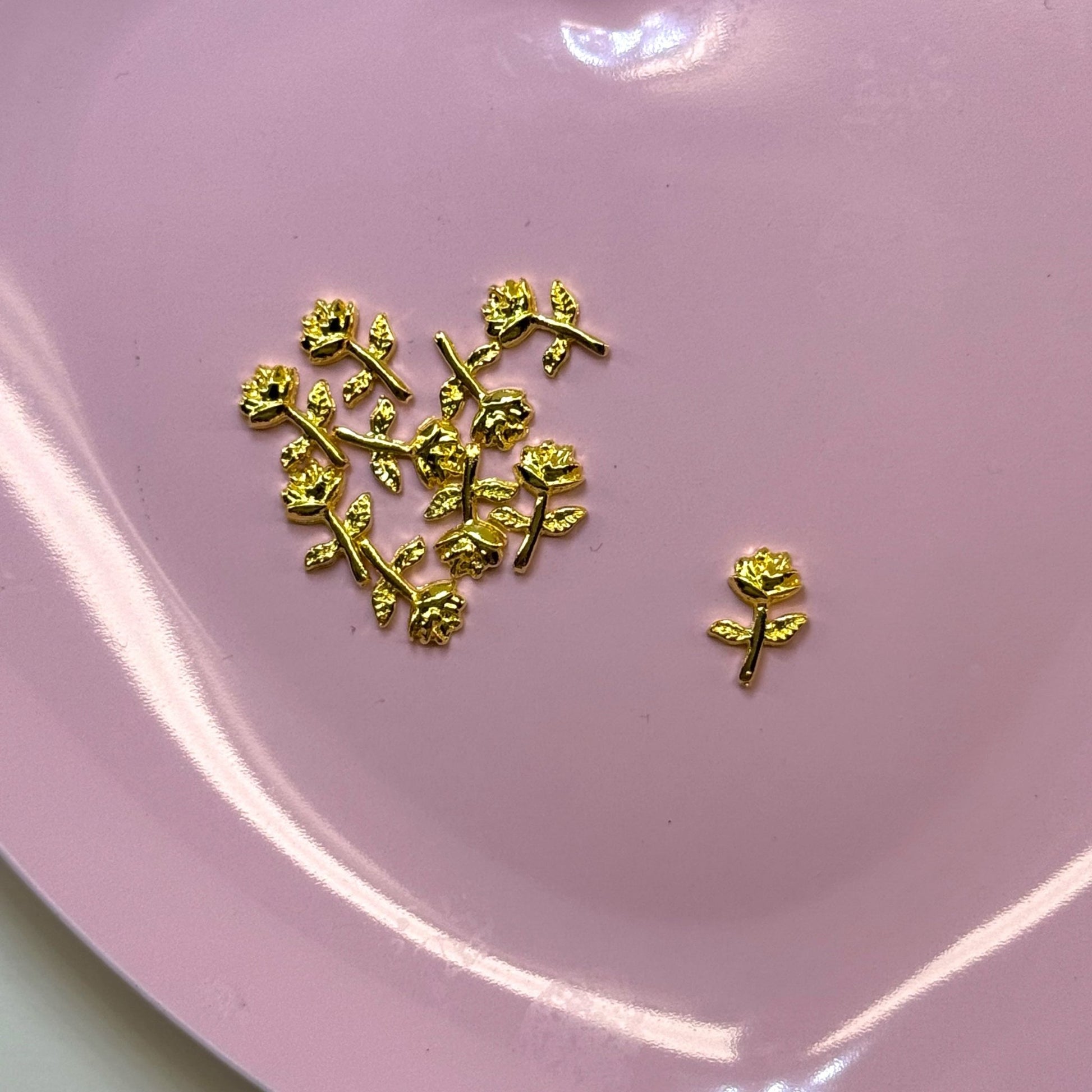 10 Pcs Gold Rose Nail Charms - Elegant Floral Nail Art Accessories - JTessentials