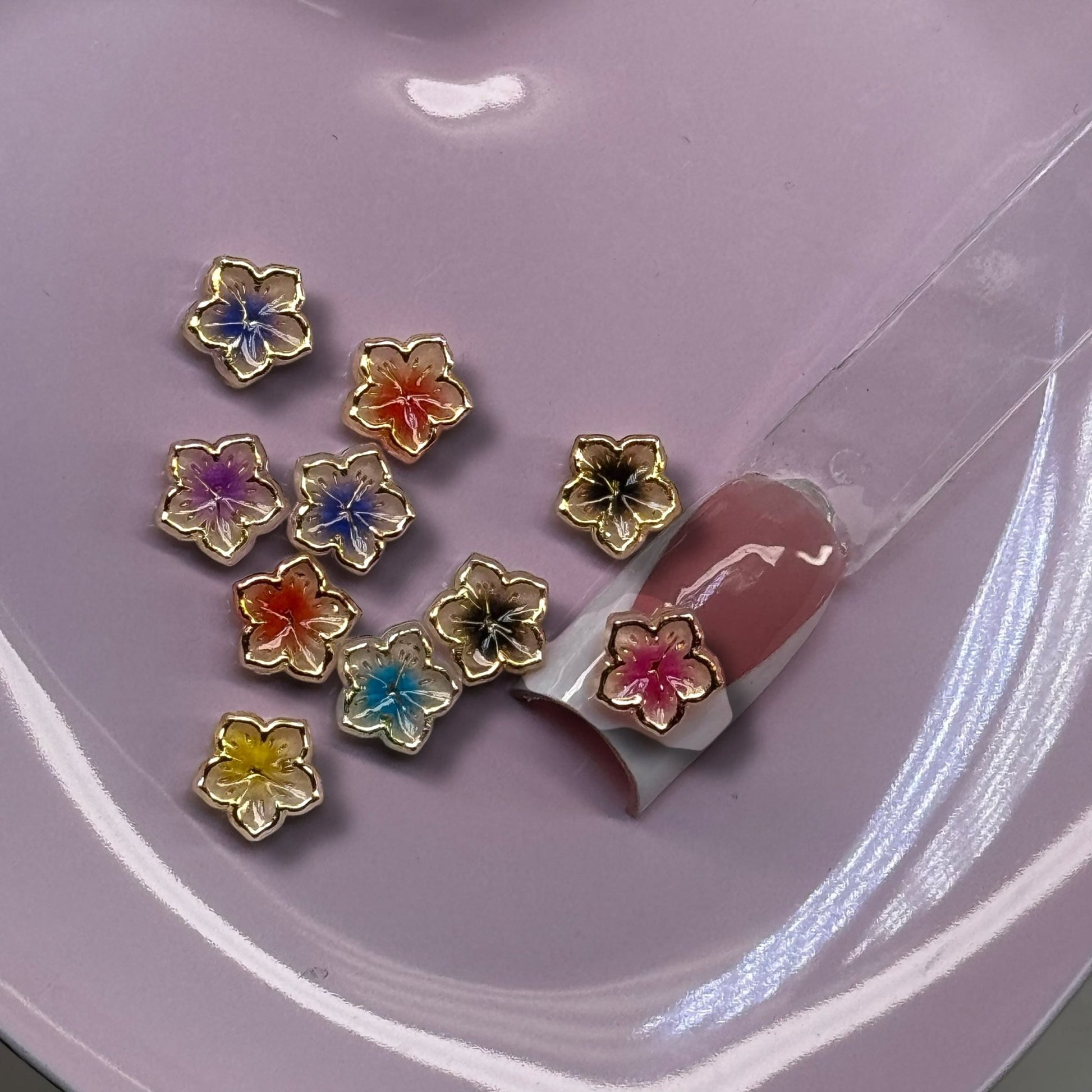 10 Pcs Hibiscus Flower Nail Charms – Mixed Color Spring Nail Art Decorations - JTessentials