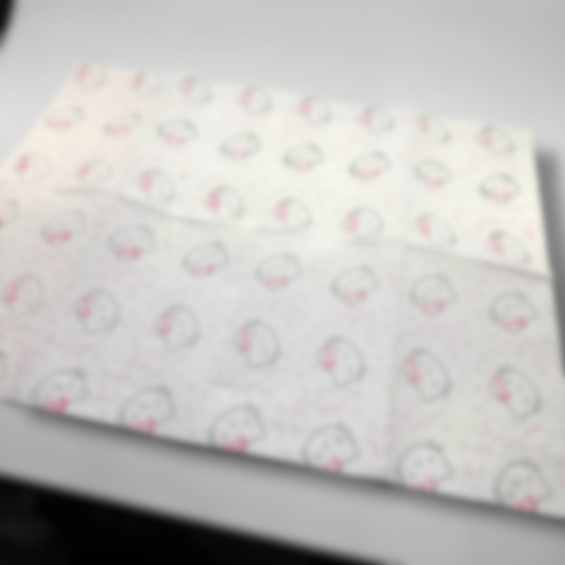 125 Pcs Hello Kitty Disposable Dental Bibs / Nail Table Covers – Cute & Waterproof Table Protection for Nail Techs & Artists - JTessentials