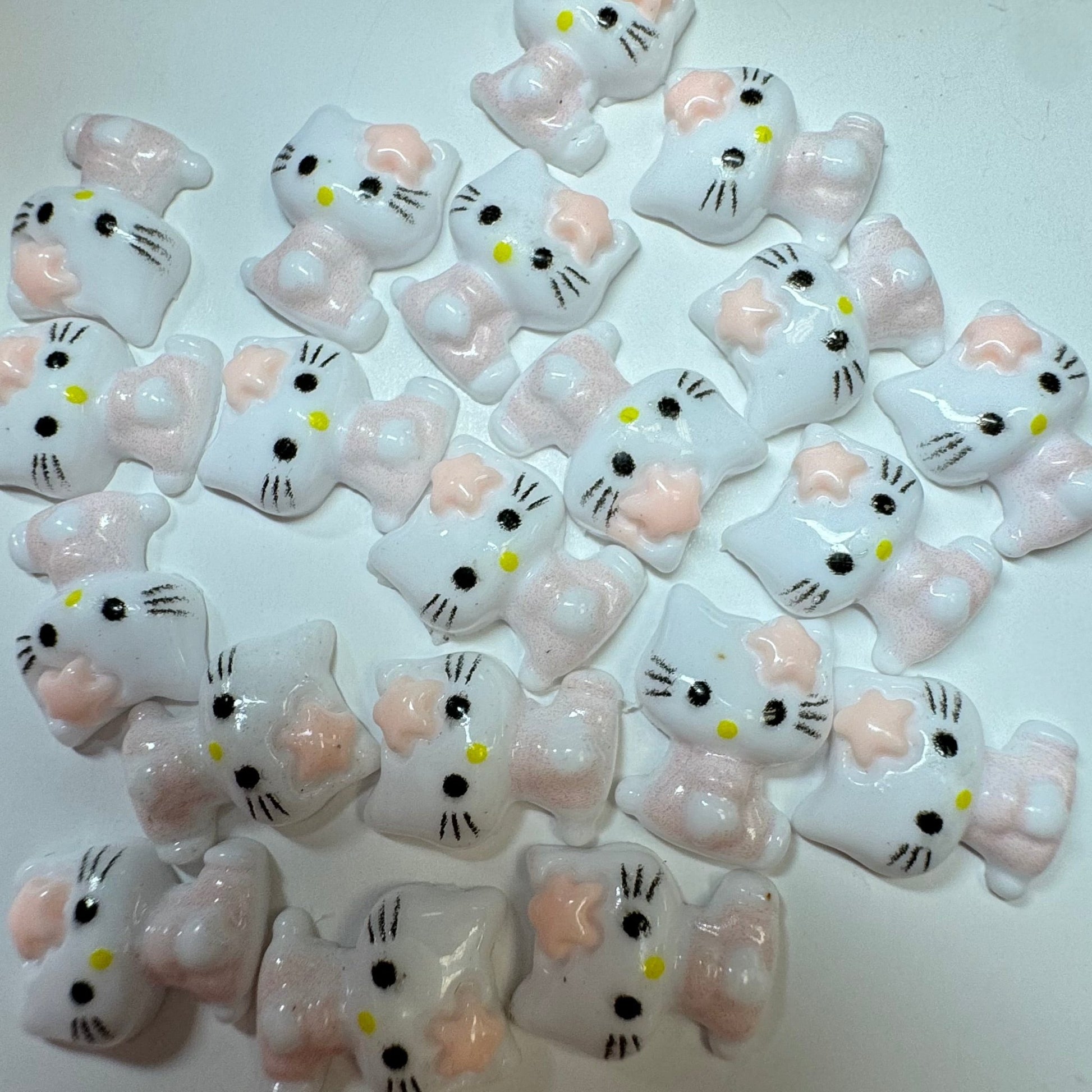 20 PCs Hell0Kitty Nail Charms - 03 Charm - JTessentials