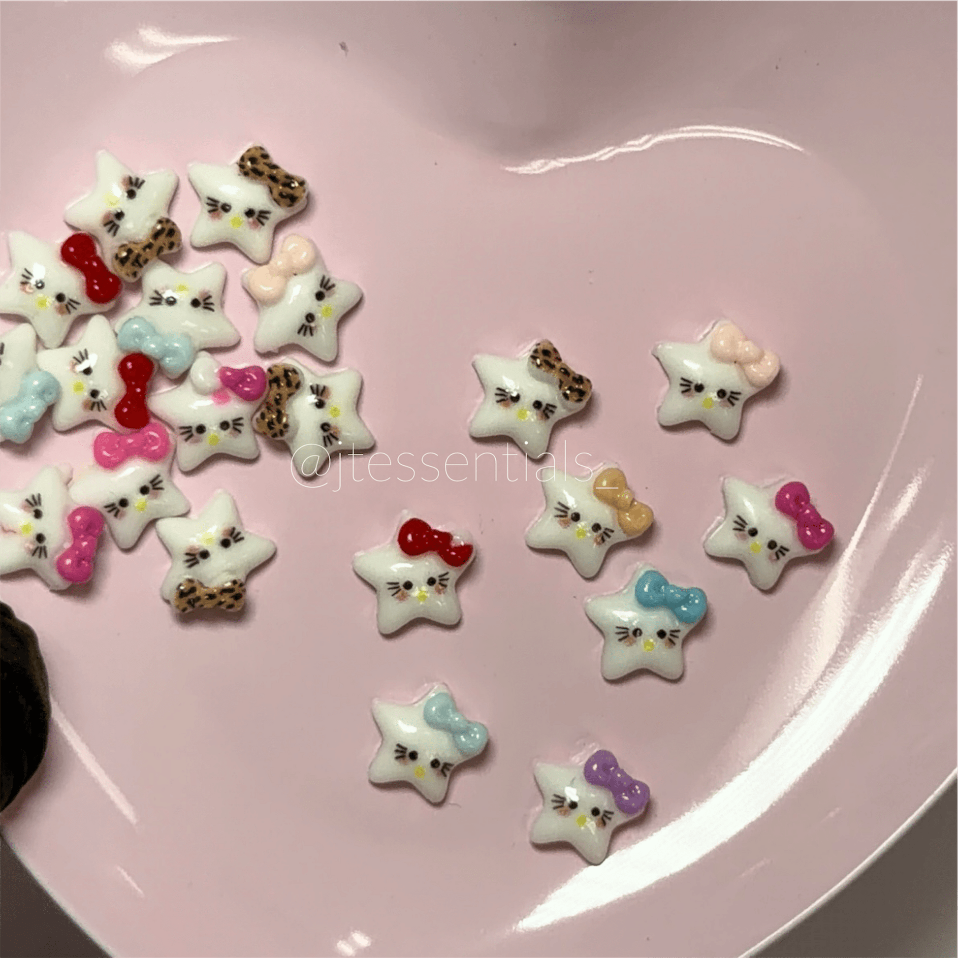 20 pcs Hello Kitty Star Nail Charms - JTessentials