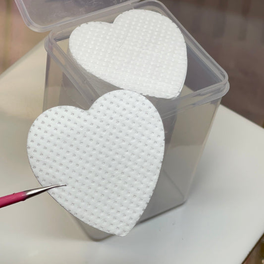 200 pcs HEART Lint Free Wipe - box WHITE - JTessentials