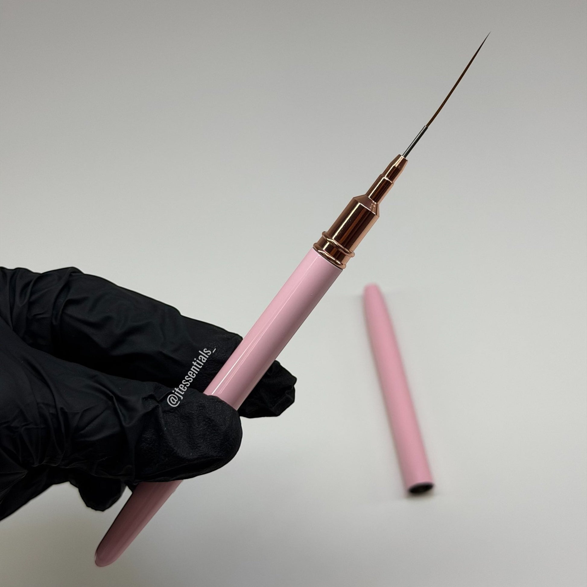 25mm Pink Detail Liner Nail Art Brush - with Protective Cap - JTessentials