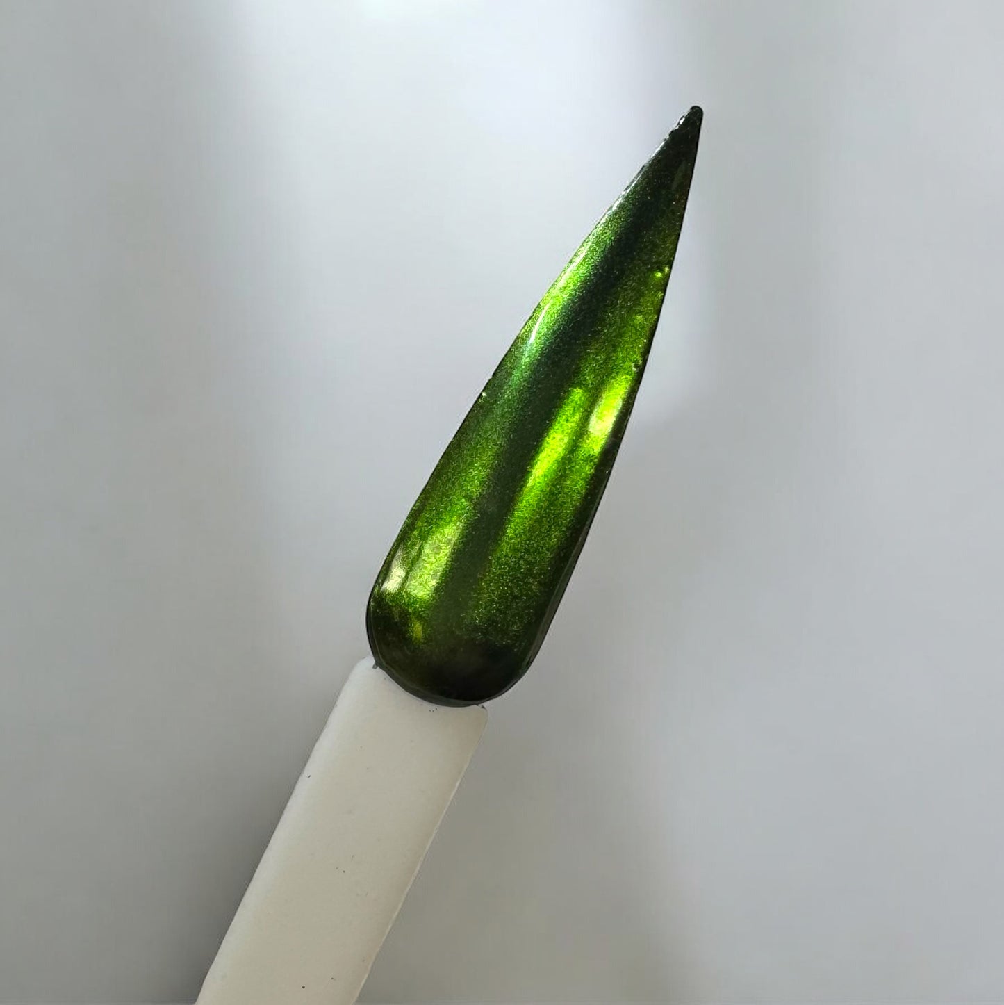 TJ-06 Green Chrome Pigment - Vibrant Metallic Shine for Nail Art