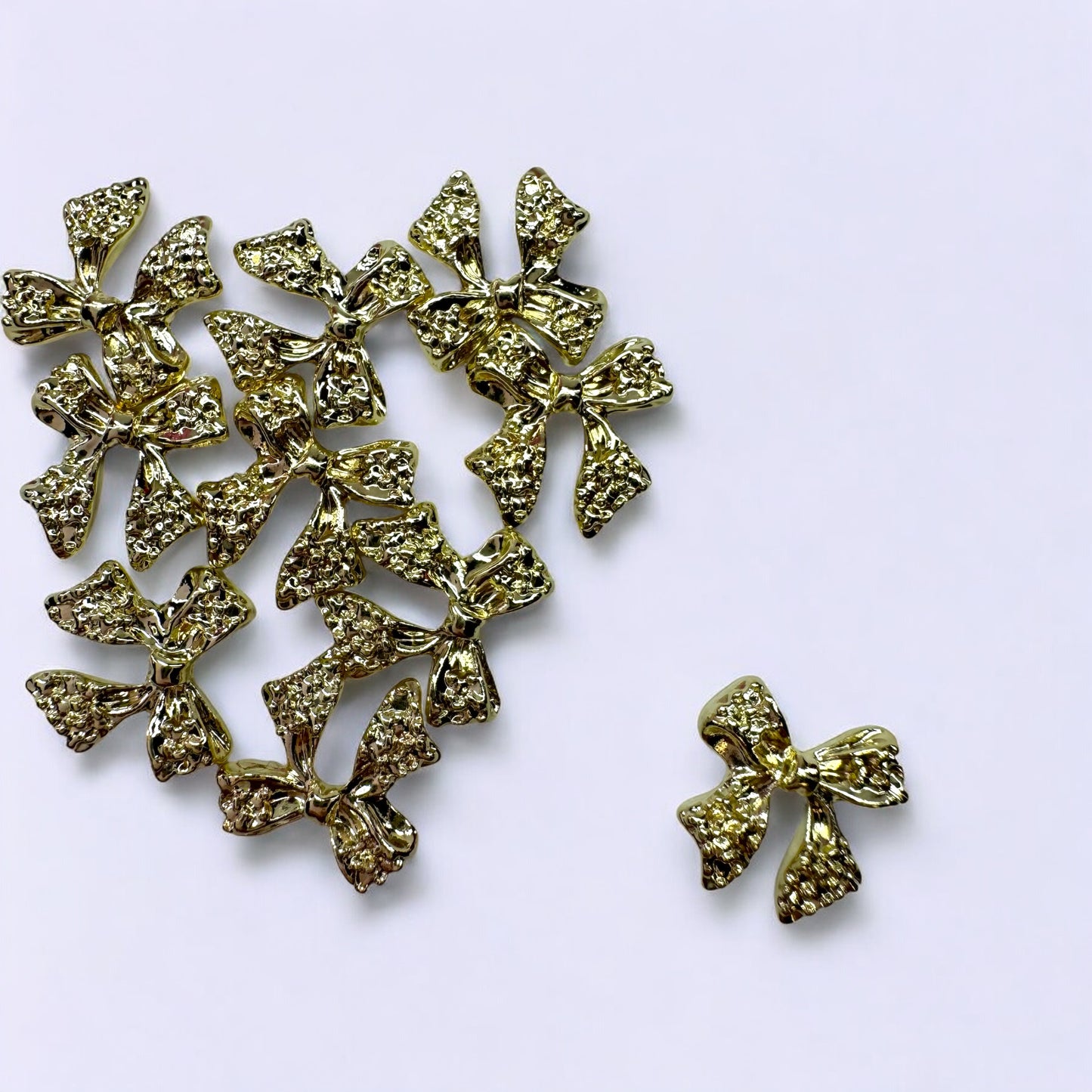 10 pcs Gold Bows - nail charms