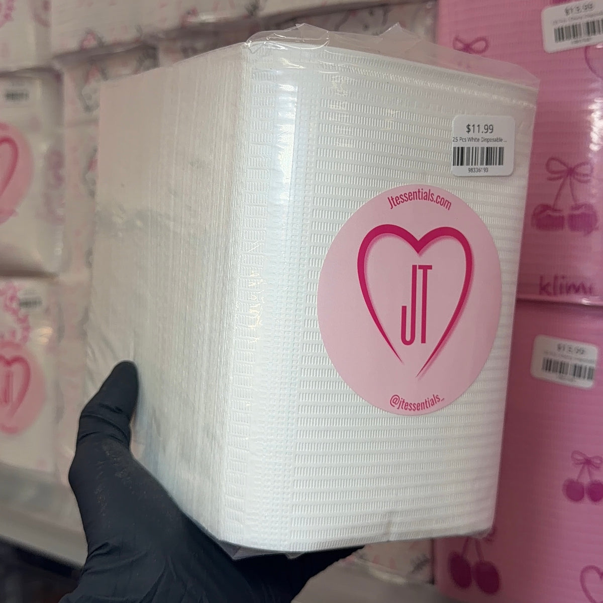 125 Pcs Pink Disposable Table Cloths – dental bib