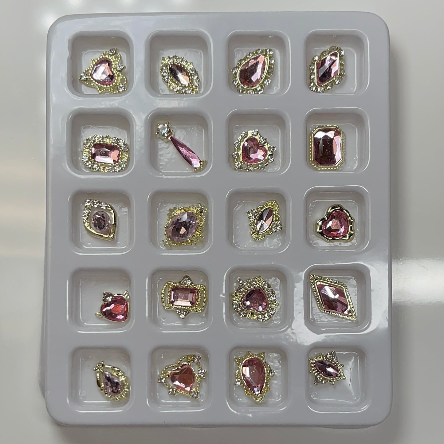 20 pcs PINK RHINESTONE CHARM BOX -19