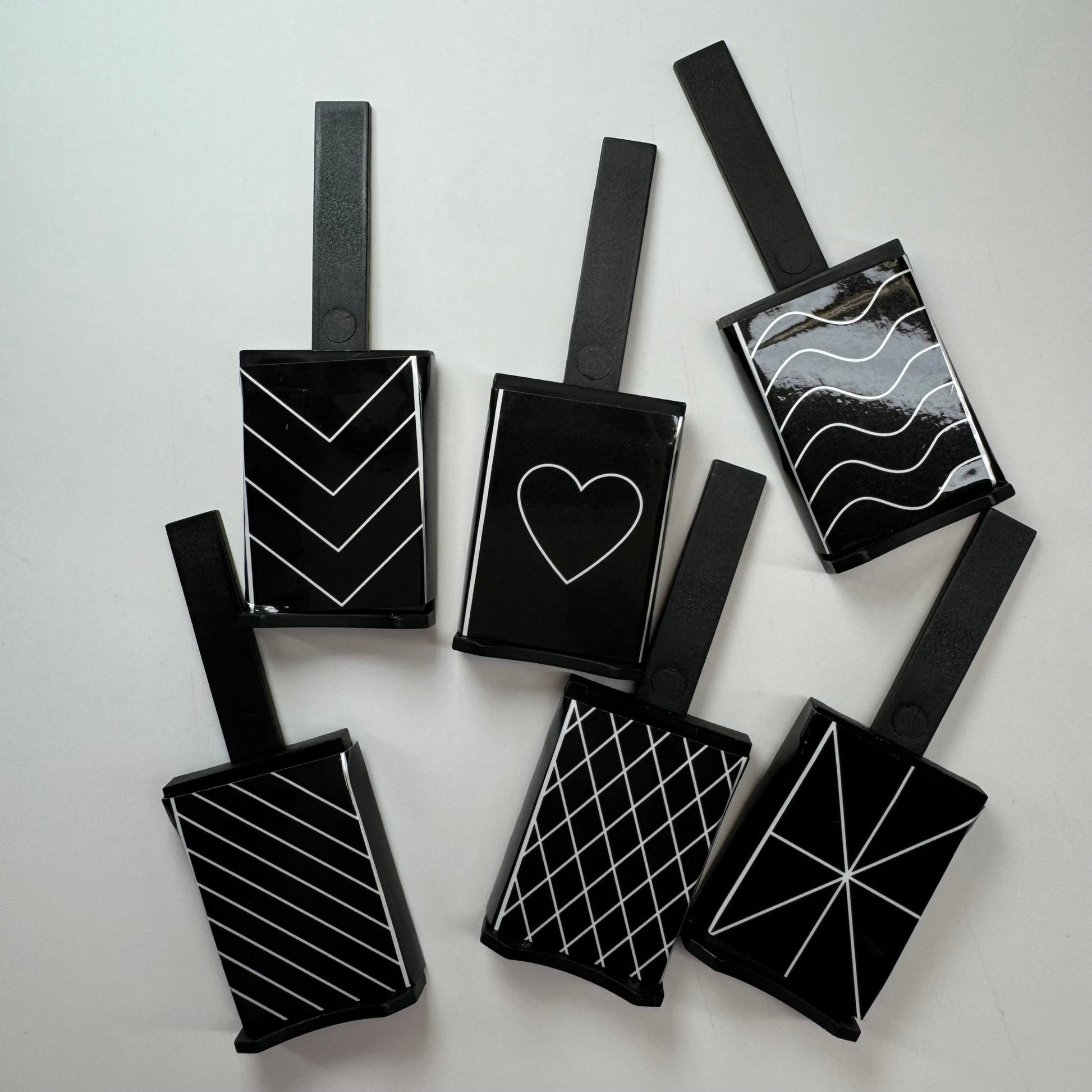 6 - Piece Cat Eye Nail Magnet Set - Create Stunning Magnetic Nail Designs - JTessentials