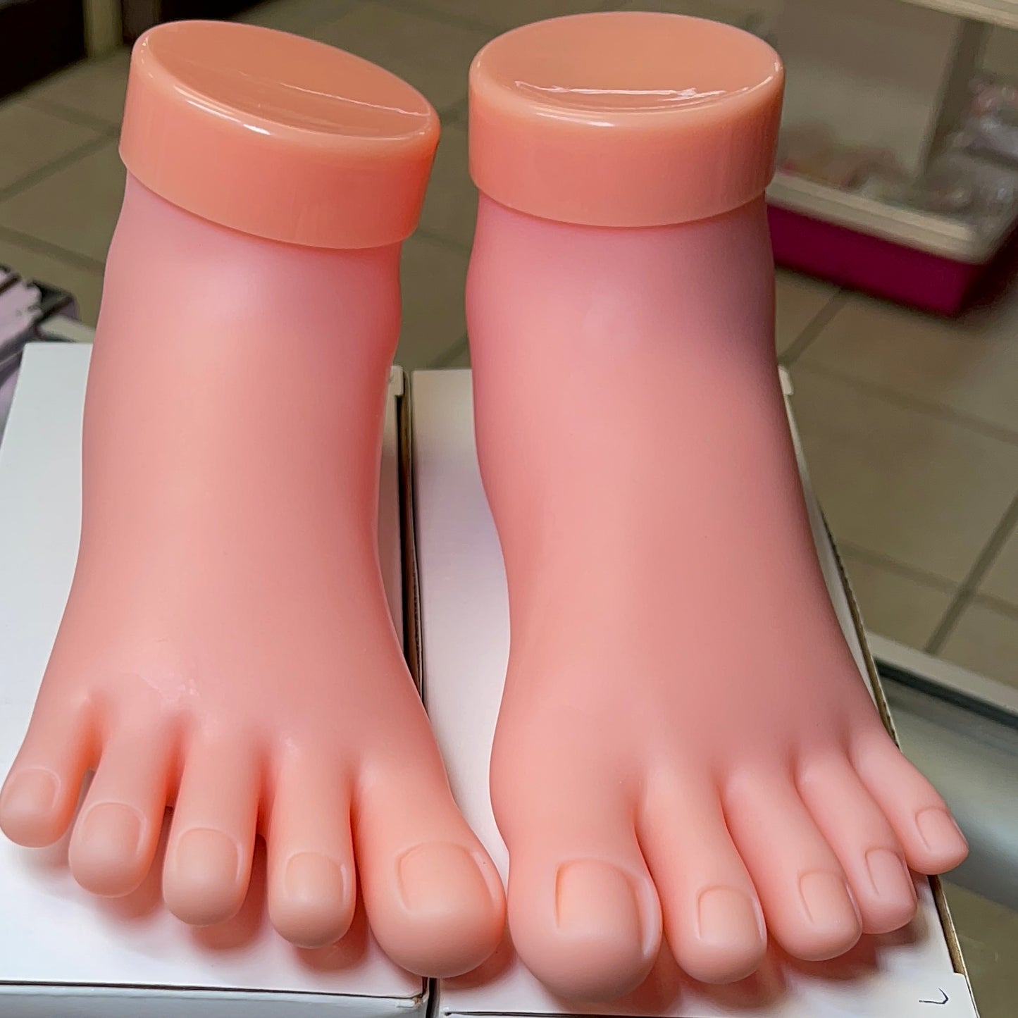 Practice Foot 🦶🏼for pedicure-plastic mannequin foot like pair or by one