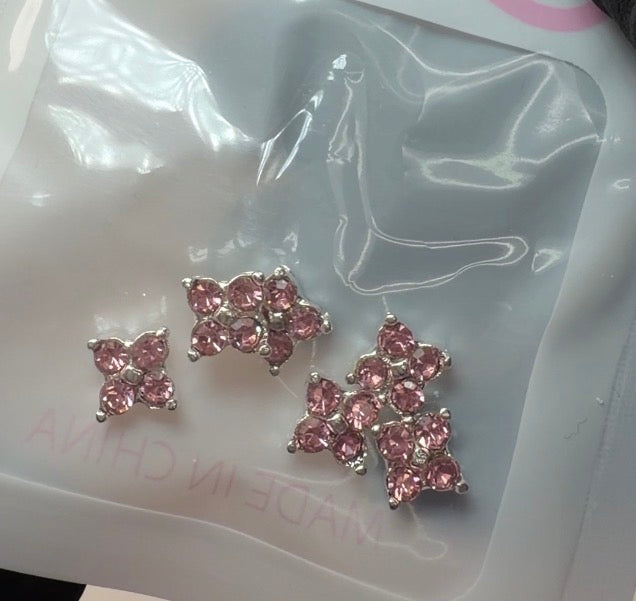 6 pcs Pink clover - Nail charms