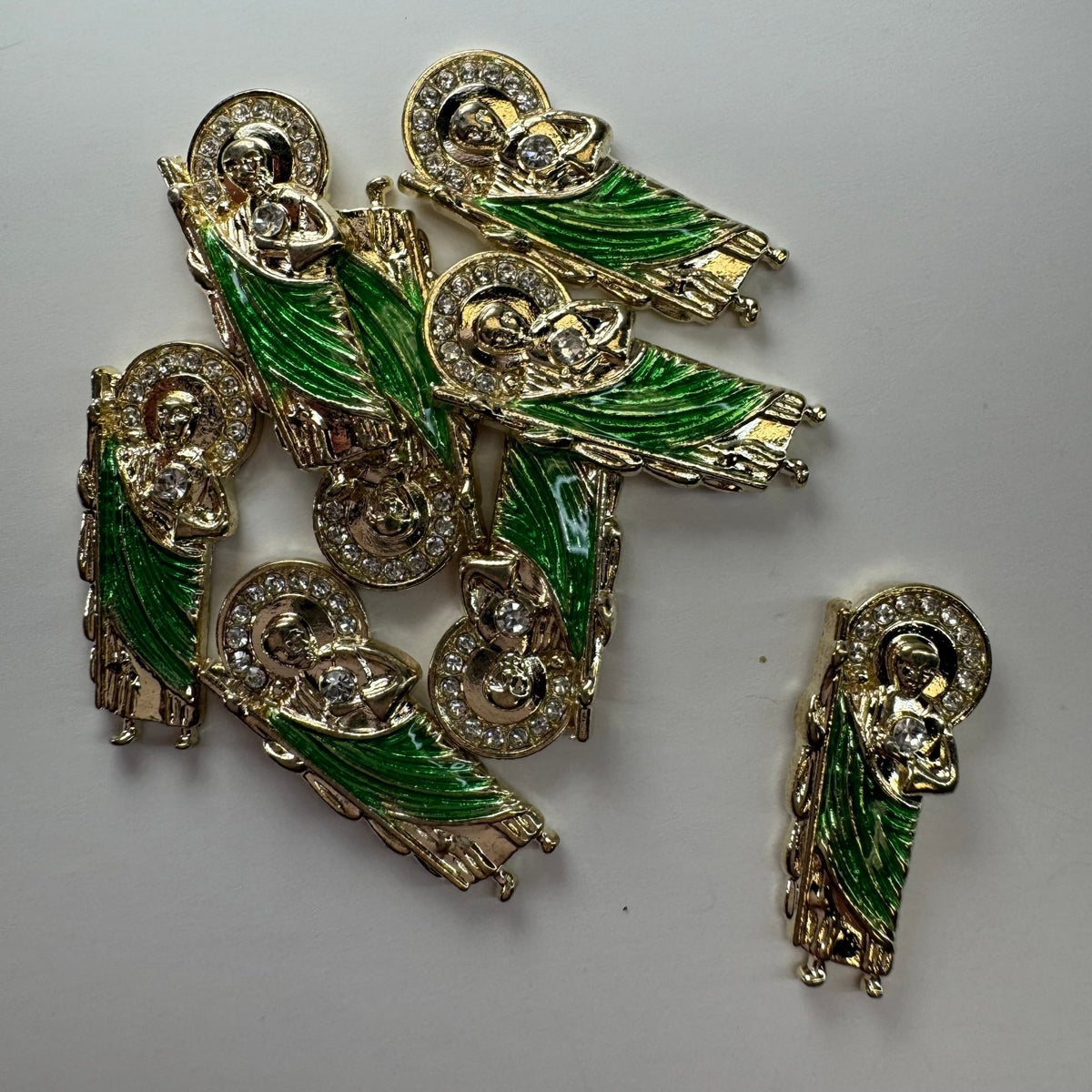 8 pcs- Nail Charms Green San Judas - JTessentials