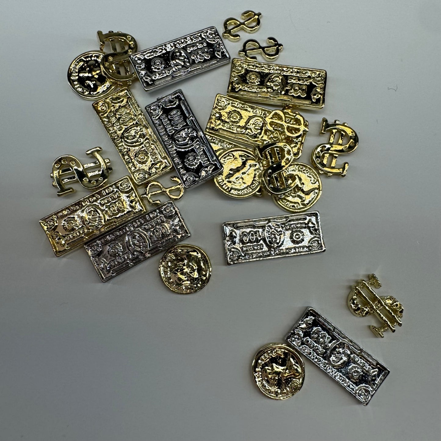 25 pc Money Nail Charms Mix - Gold & Silver