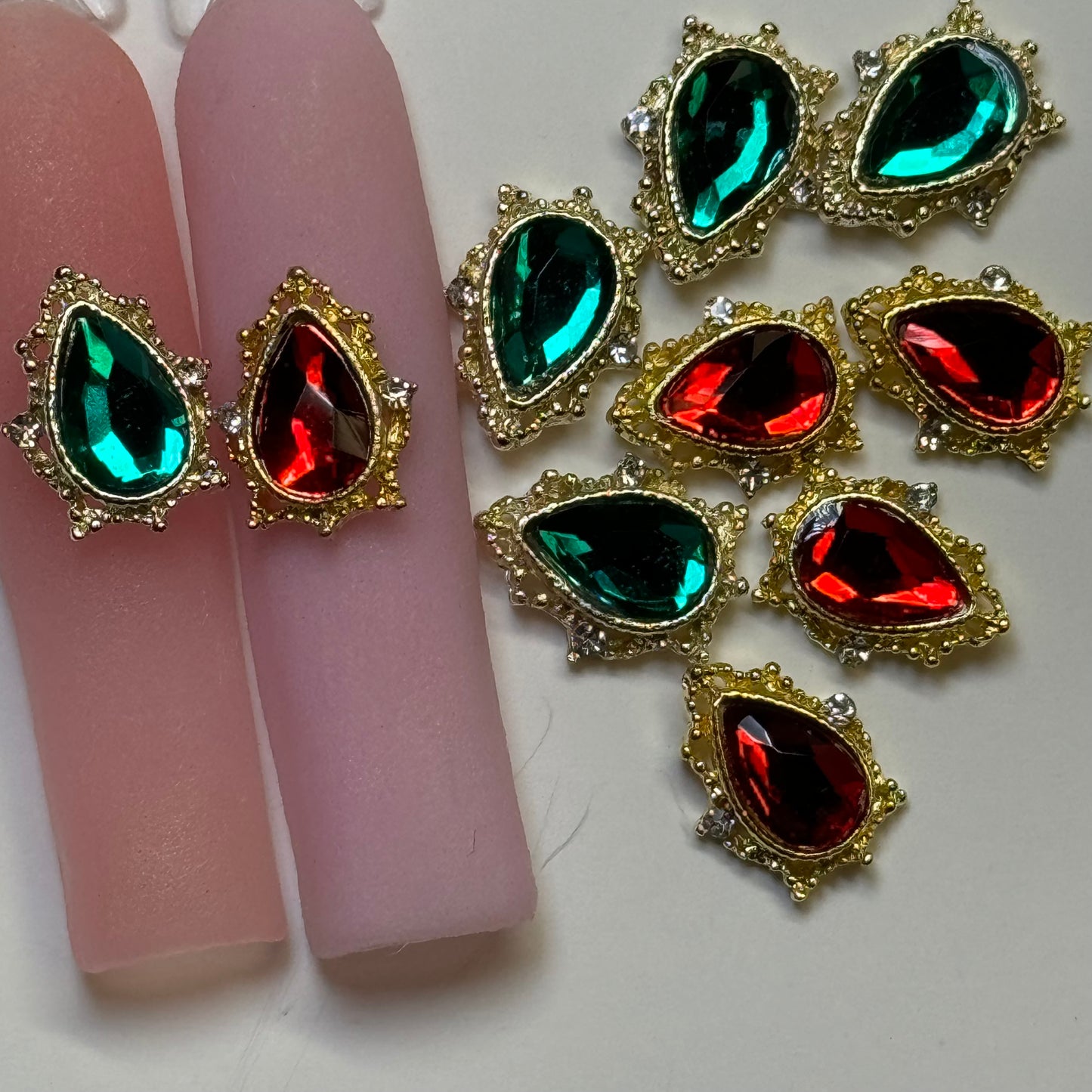 10 PCs Red & Green tear Drop shape nail charm mix