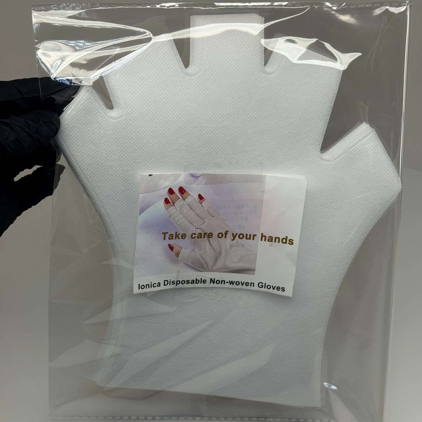 10 Pcs Non-Woven Disposable Gloves – Soft, Hygienic Hand Protection for Nail Services & Spa Use