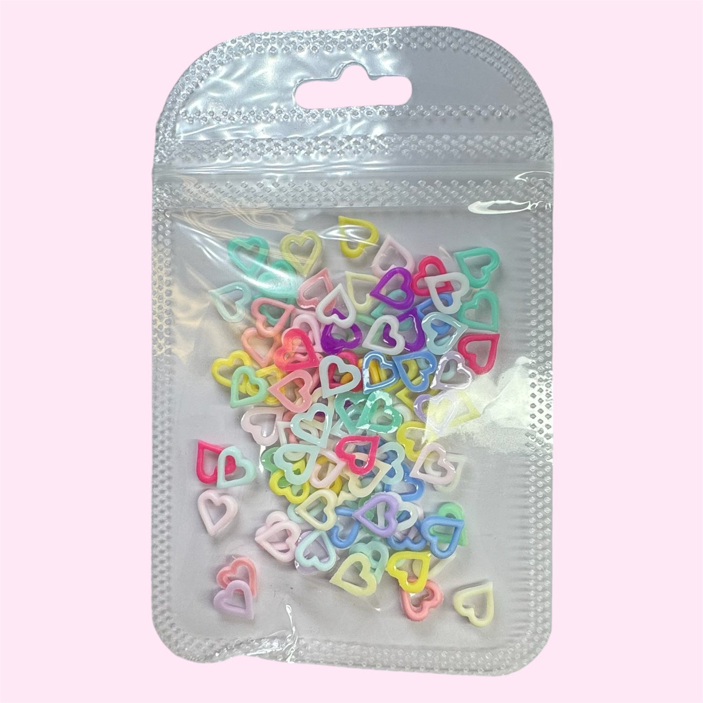 100 pcs Pastel heart nail charm outline