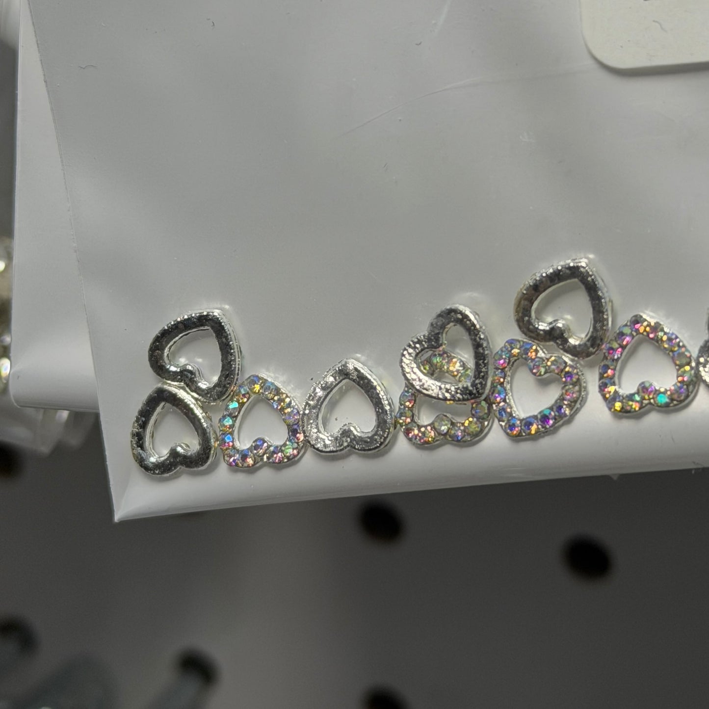 10 PCs AB  Silver Heart Charm Outline