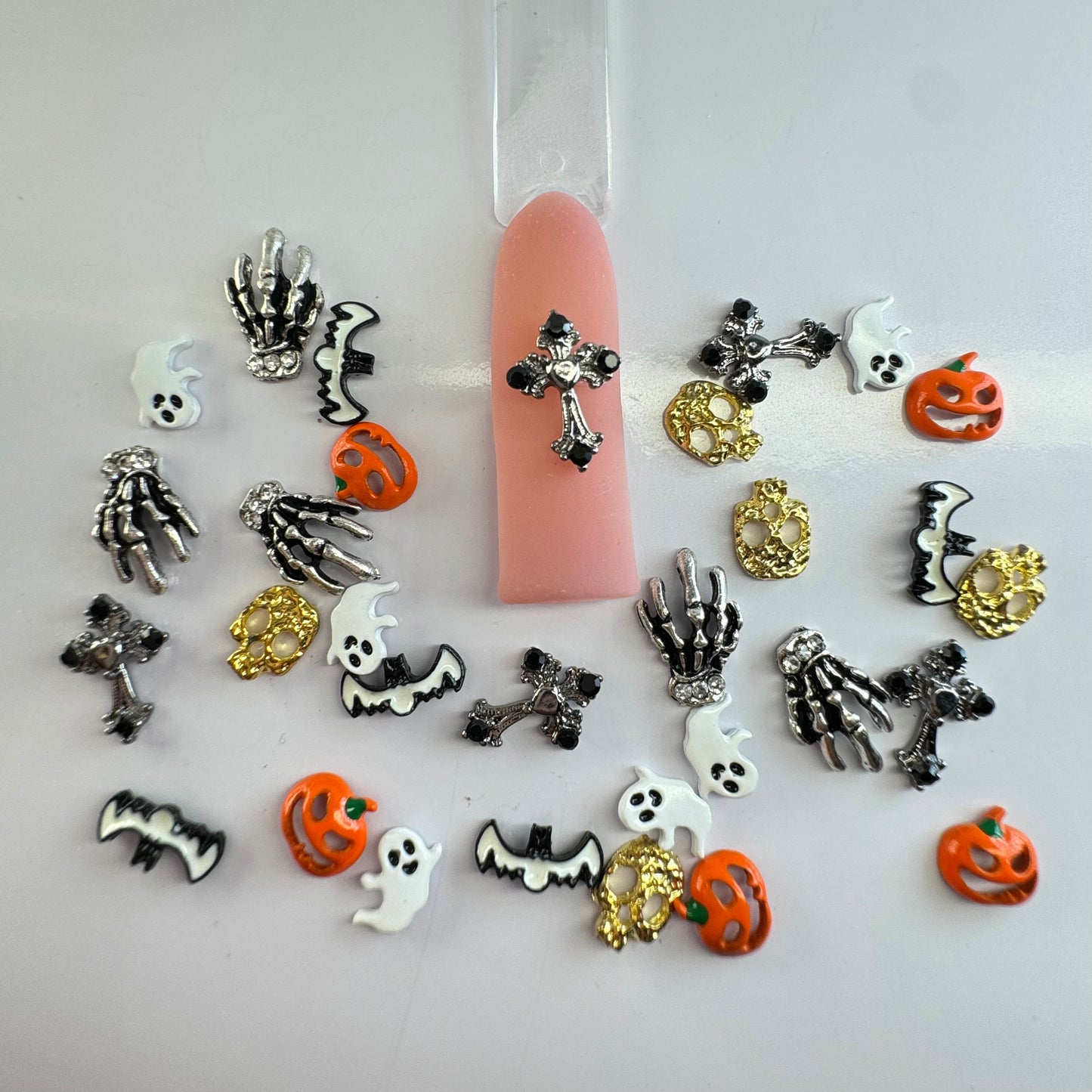 30 Pcs Halloween Nail Art Mix - Spooky & Fun Designs