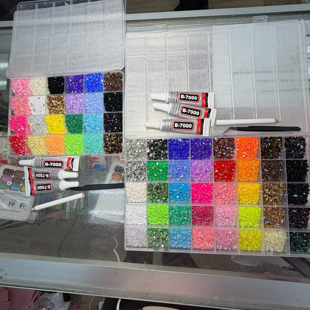 Colorful Mixed Rhinestone Box ,tweezer & Glue - JTessentials