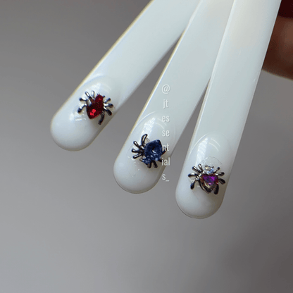Cute heart Spider nail charms - Halloween - JTessentials