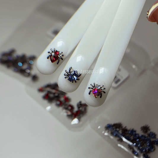 Cute heart Spider nail charms - Halloween - JTessentials