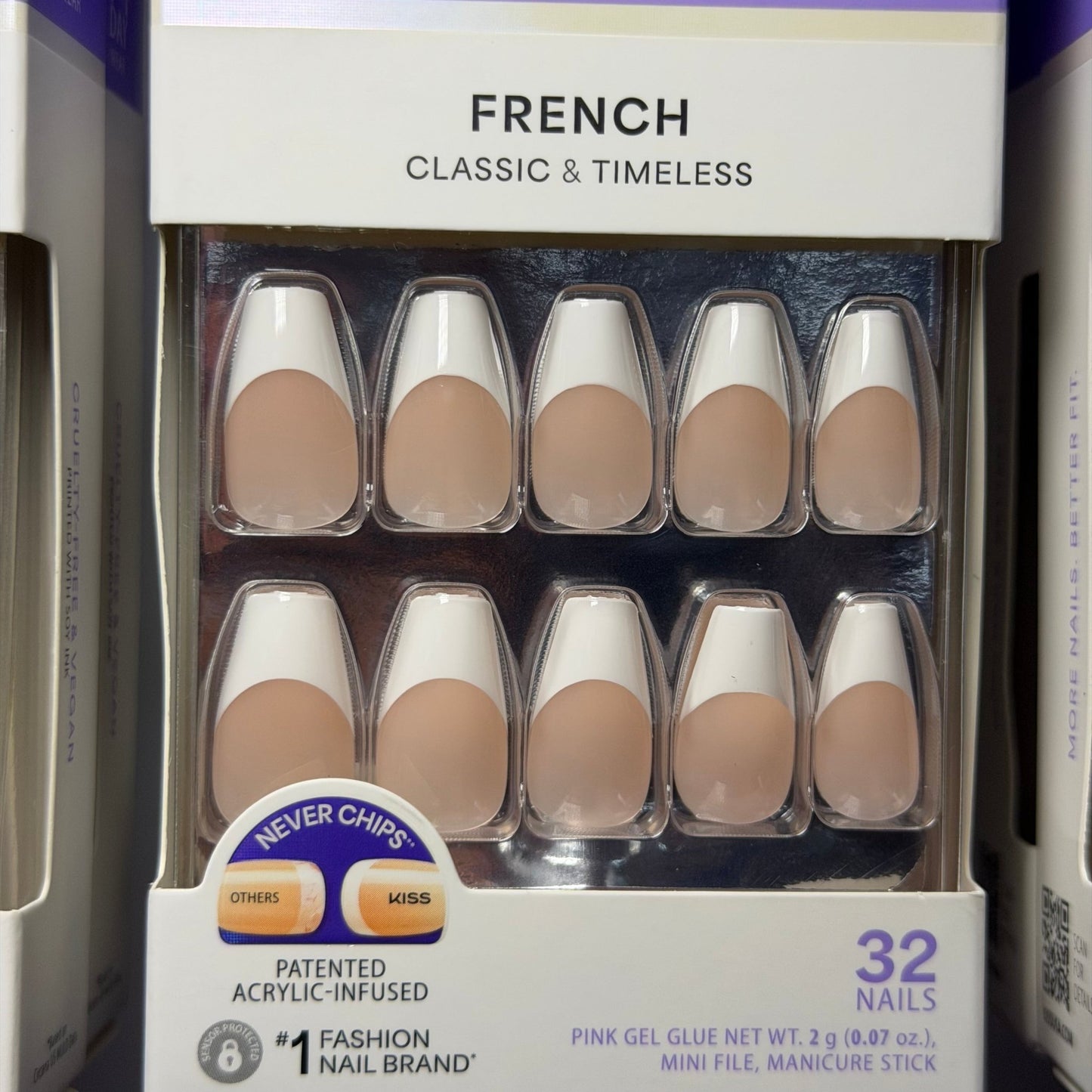 Kiss nails -Press on - JTessentials