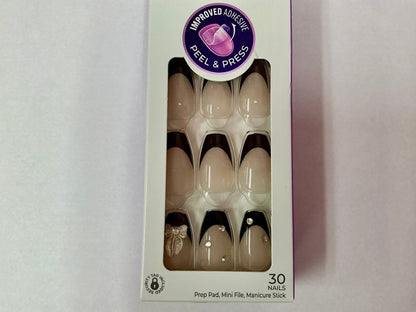 Kiss nails -Press on - JTessentials