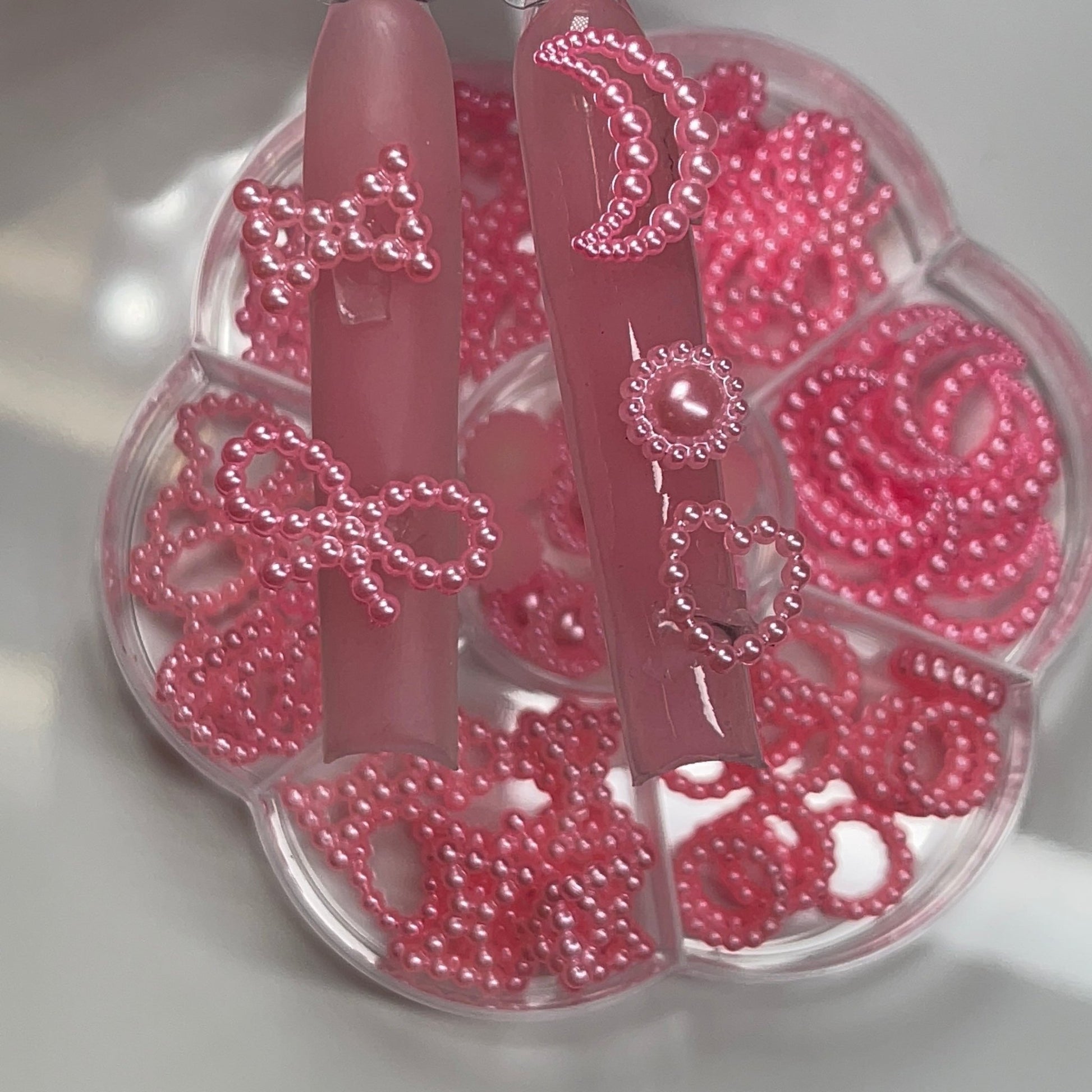 Pearl SHAPES BOX nail charms PINK - JTessentials